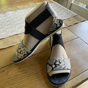 Sorel Snake Embossed Crisscross Ella II Leather Sandals